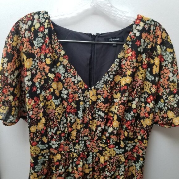 Madewell Dolman-Sleeve Ruffle-Hem Midi Dress In Flower Garden 8 - Picture 14 of 15